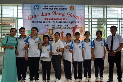Hoạt động chào mừng ngày 20 – 11 của trường THCS Hành Tín Đông
