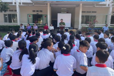 TRƯỜNG THCS HÀNH TÍN ĐÔNG TỔ CHỨC TUYÊN TRUYỀN GIÁO DỤC PHÁP LUẬT KỸ NĂNG PHÒNG, CHỐNG MA TÚY HỌC ĐƯỜNG; AN TOAN GIAO THÔNG; BẠO LỰC HỌC ĐƯỜNG